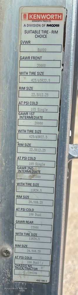 image for item EE1388 2013 Kenworth T800 