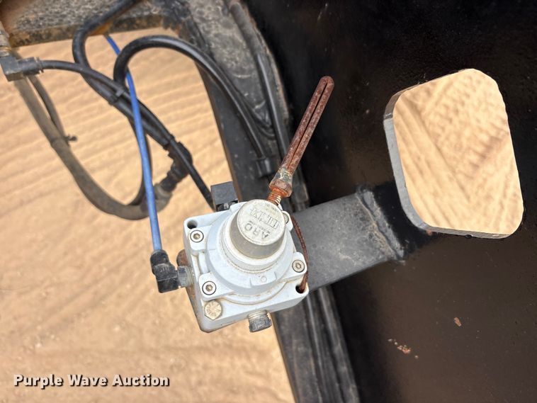 image for item EE1399 1987 Siebert 70T2ABTM lowboy equipment trailer