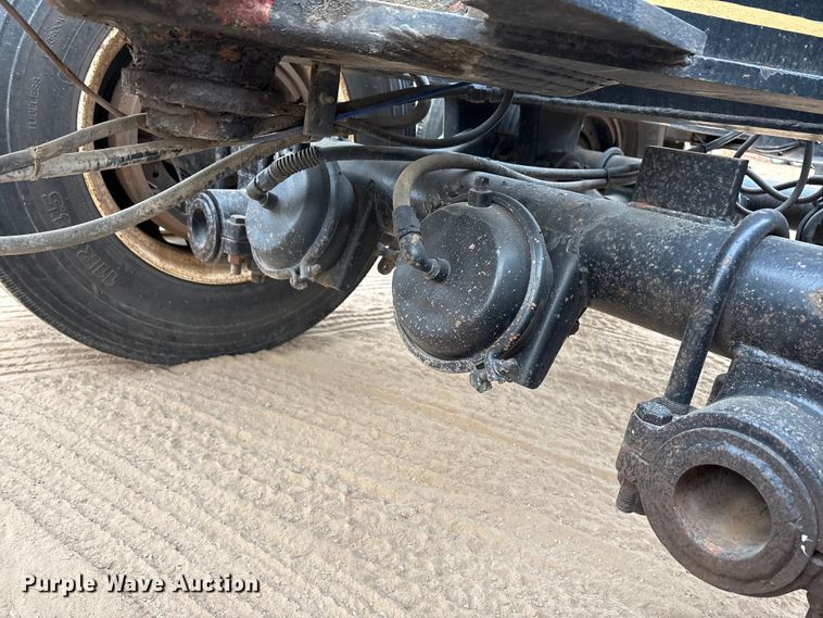 image for item EE1399 1987 Siebert 70T2ABTM lowboy equipment trailer