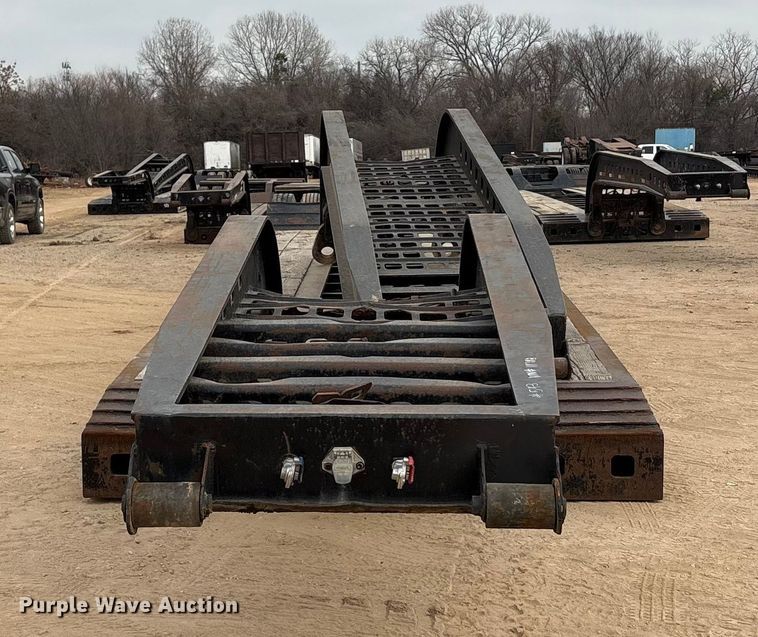 image for item EE1401 1987 Siebert 70T2ABTM lowboy equipment trailer