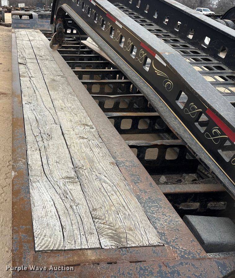 image for item EE1401 1987 Siebert 70T2ABTM lowboy equipment trailer