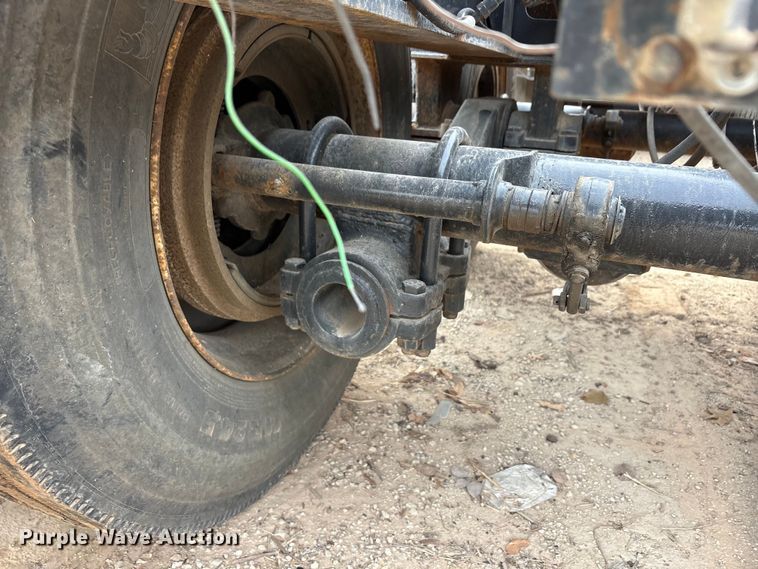 image for item EE1401 1987 Siebert 70T2ABTM lowboy equipment trailer