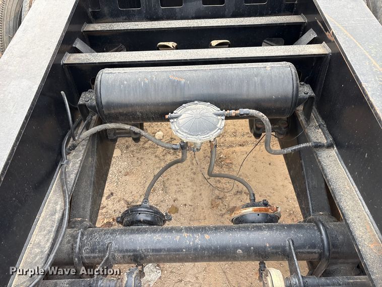 image for item EE1401 1987 Siebert 70T2ABTM lowboy equipment trailer