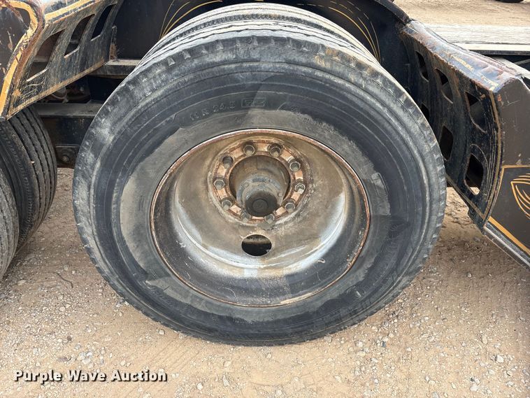 image for item EE1401 1987 Siebert 70T2ABTM lowboy equipment trailer