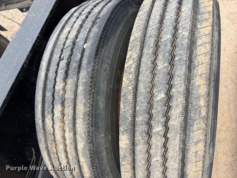 image for item EE1401 1987 Siebert 70T2ABTM lowboy equipment trailer