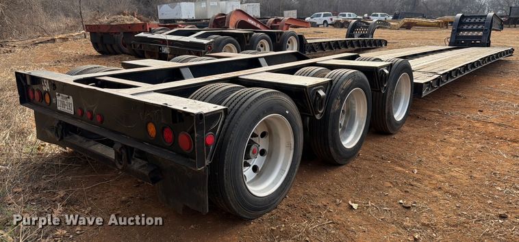 image for item EE1414 1989 Trail King lowboy equipment trailer