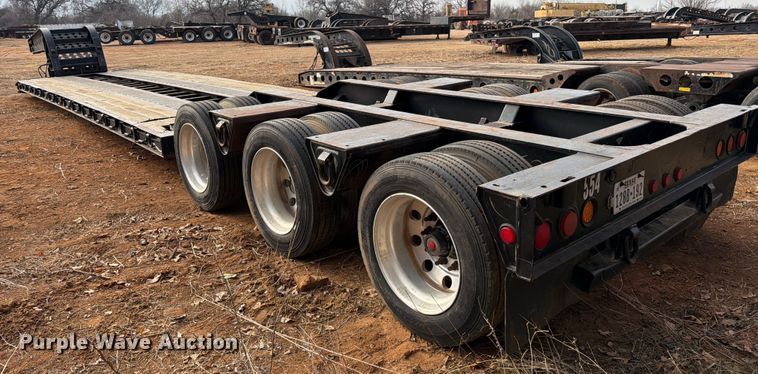 image for item EE1414 1989 Trail King lowboy equipment trailer