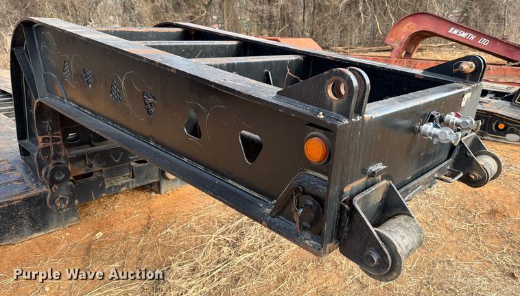 image for item EE1414 1989 Trail King lowboy equipment trailer