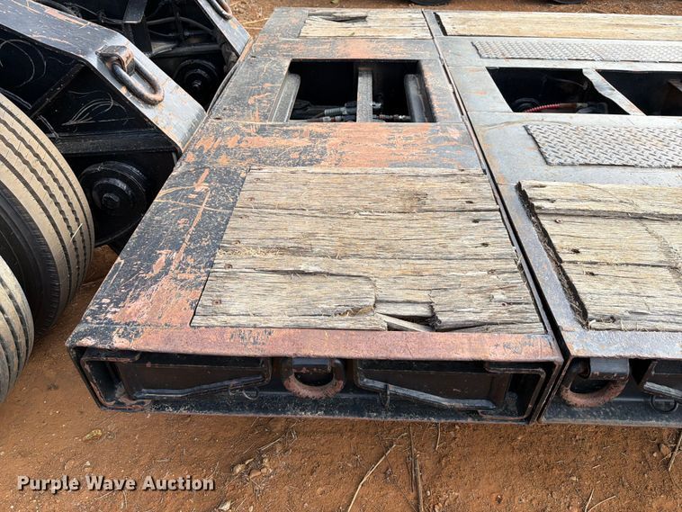 image for item EE1414 1989 Trail King lowboy equipment trailer