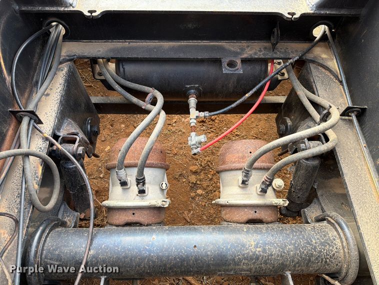 image for item EE1414 1989 Trail King lowboy equipment trailer