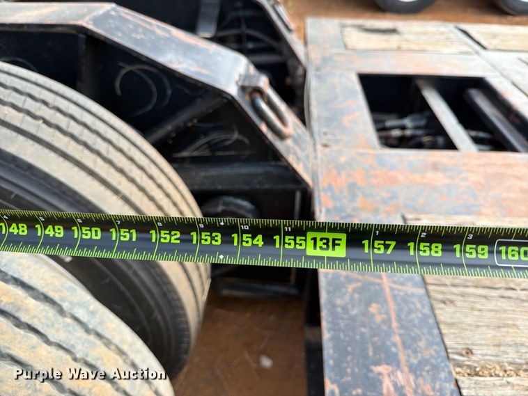 image for item EE1414 1989 Trail King lowboy equipment trailer