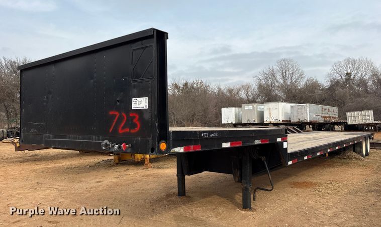 image for item EE1422 1985 Aztec drop deck trailer