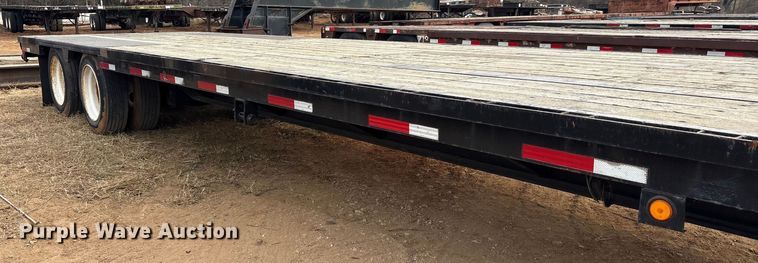 image for item EE1422 1985 Aztec drop deck trailer