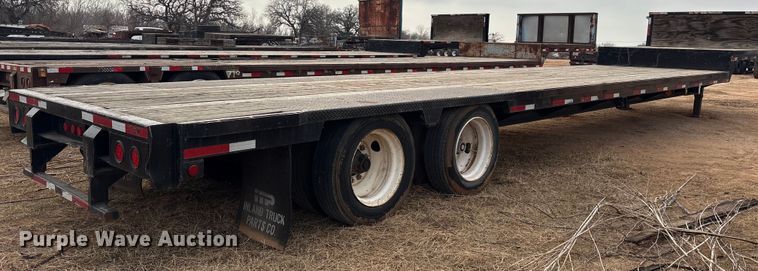 image for item EE1422 1985 Aztec drop deck trailer