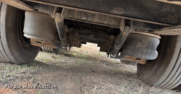 image for item EE1422 1985 Aztec drop deck trailer