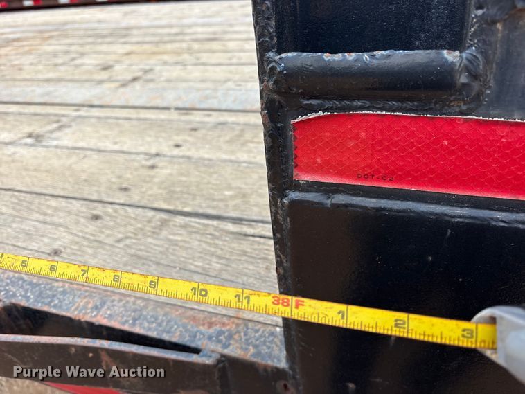 image for item EE1422 1985 Aztec drop deck trailer