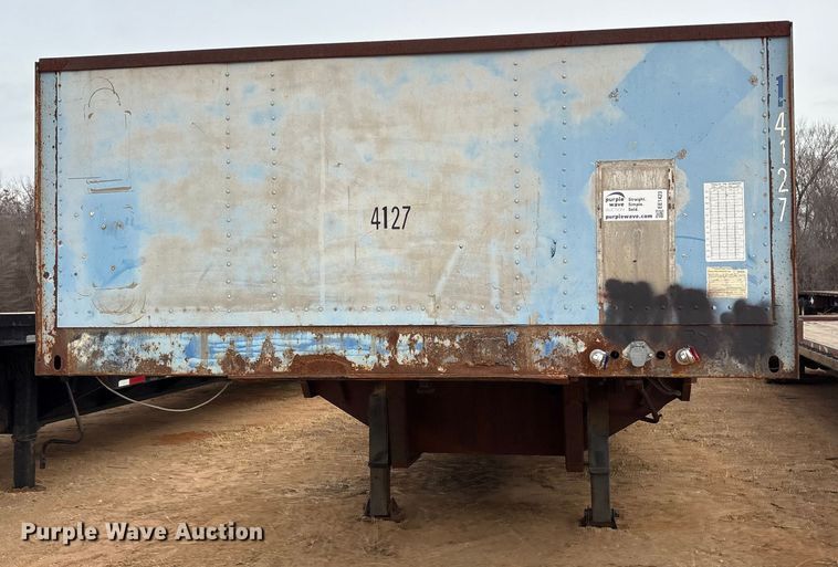 image for item EE1423 1986 Aztec drop deck trailer