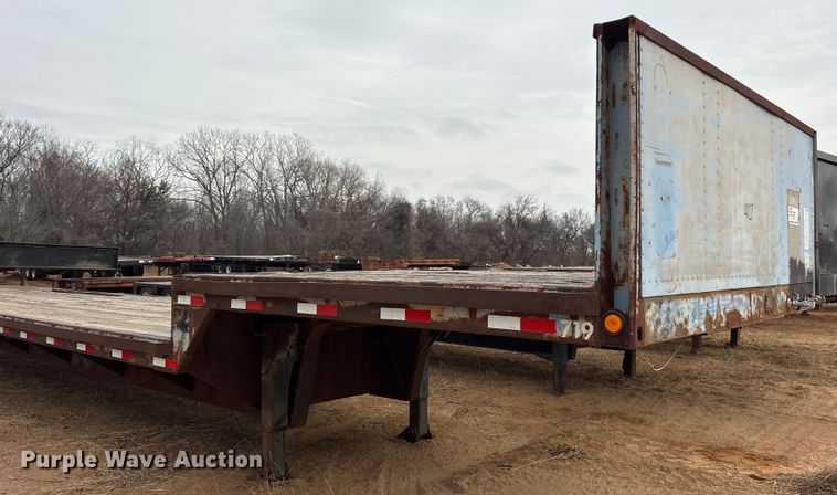 image for item EE1423 1986 Aztec drop deck trailer