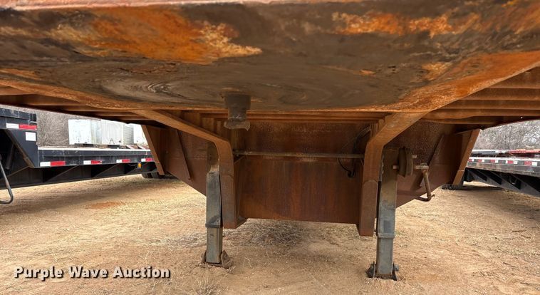 image for item EE1423 1986 Aztec drop deck trailer