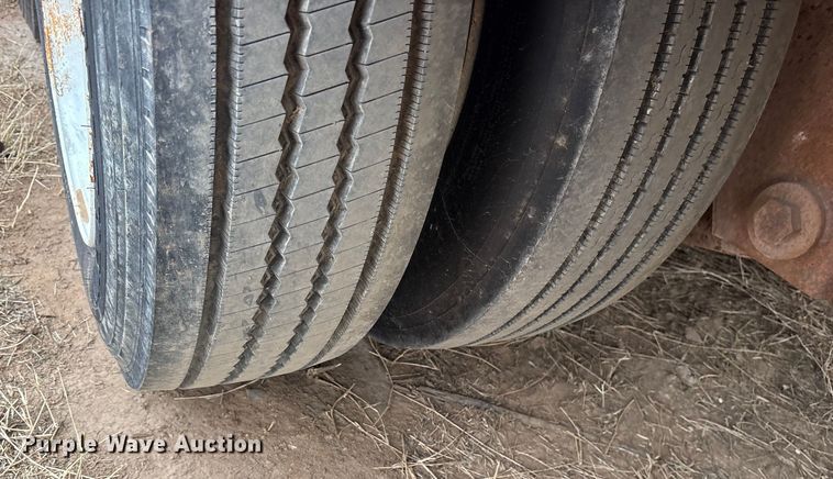 image for item EE1423 1986 Aztec drop deck trailer