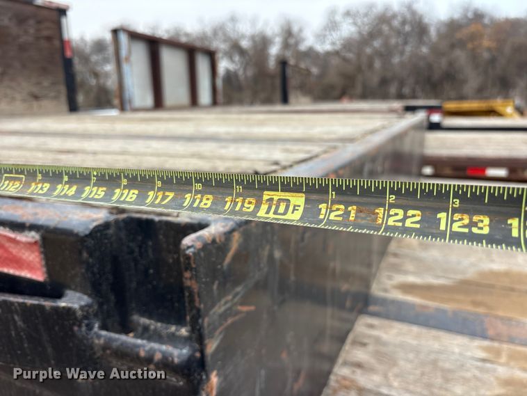 image for item EE1424 1985 Aztec drop deck trailer