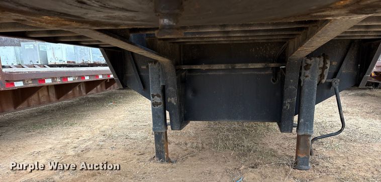 image for item EE1424 1985 Aztec drop deck trailer