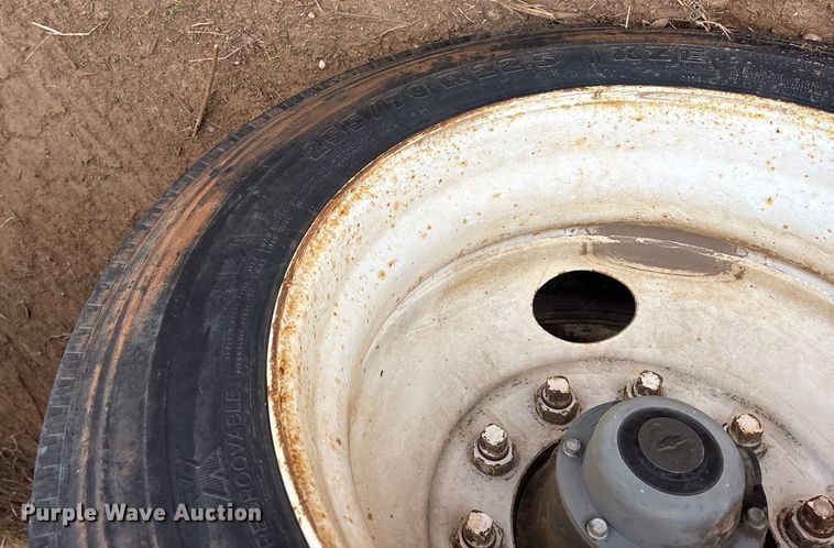 image for item EE1424 1985 Aztec drop deck trailer