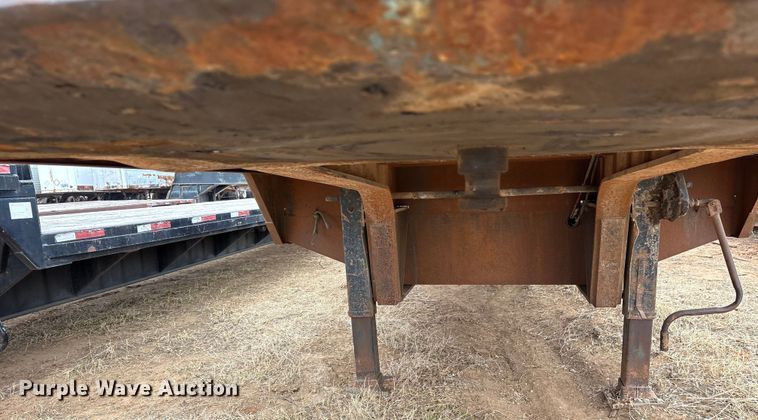 image for item EE1425 1984 Aztec drop deck trailer
