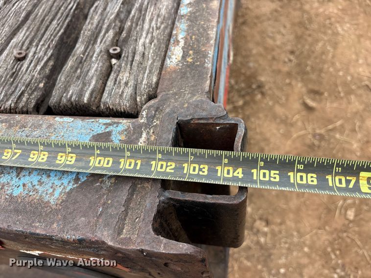 image for item EE1425 1984 Aztec drop deck trailer