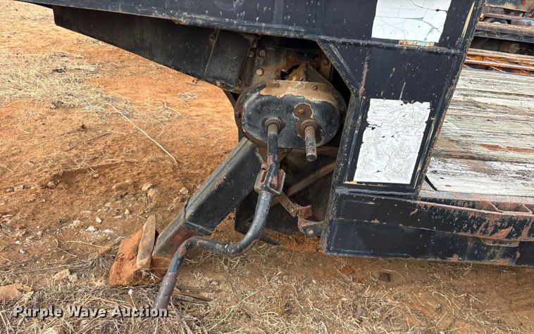 image for item EE1428 1976 Great Dane GPBEAR-232-60 drop deck extendable trailer