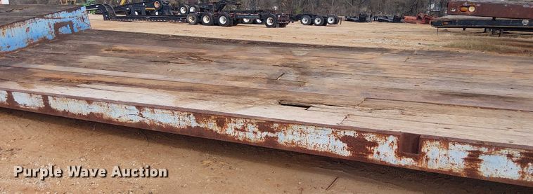 image for item EE1431 1985 Aztec drop deck trailer