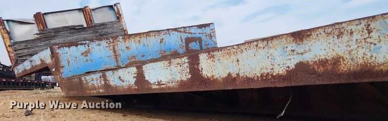 image for item EE1431 1985 Aztec drop deck trailer