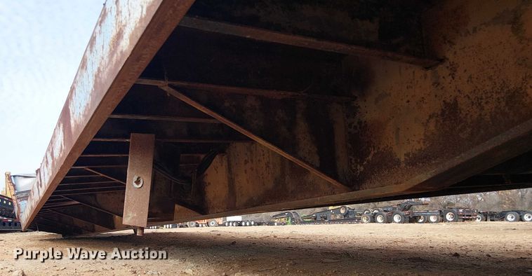 image for item EE1431 1985 Aztec drop deck trailer