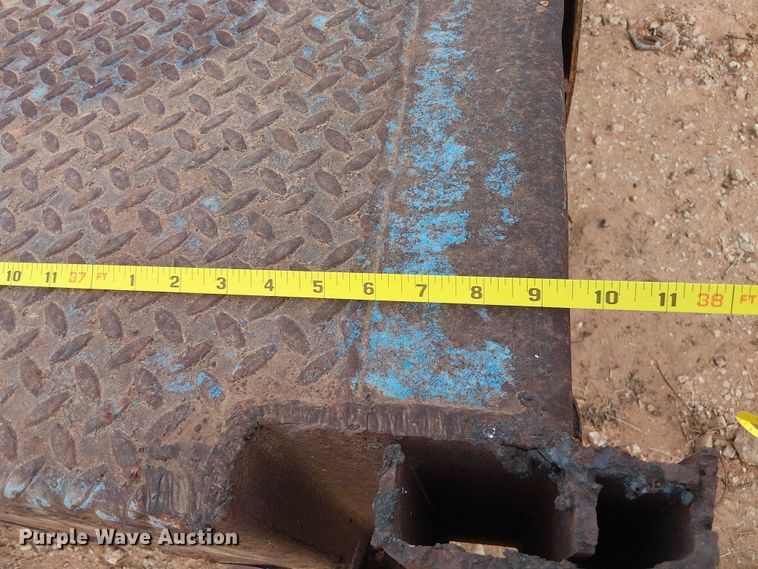 image for item EE1431 1985 Aztec drop deck trailer