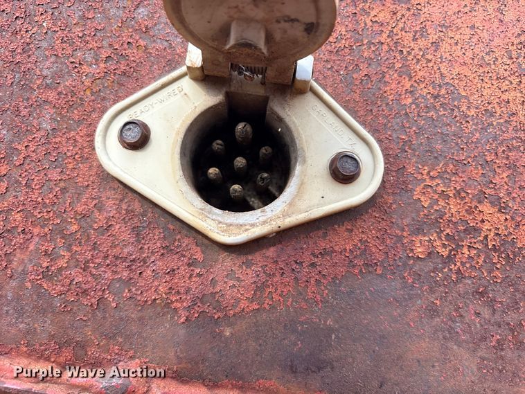 image for item EE1432 1985 Aztec drop deck trailer