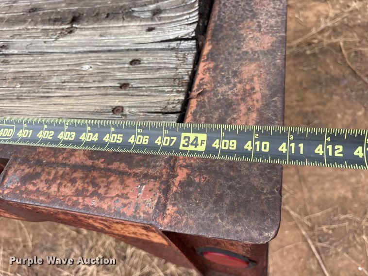 image for item EE1432 1985 Aztec drop deck trailer