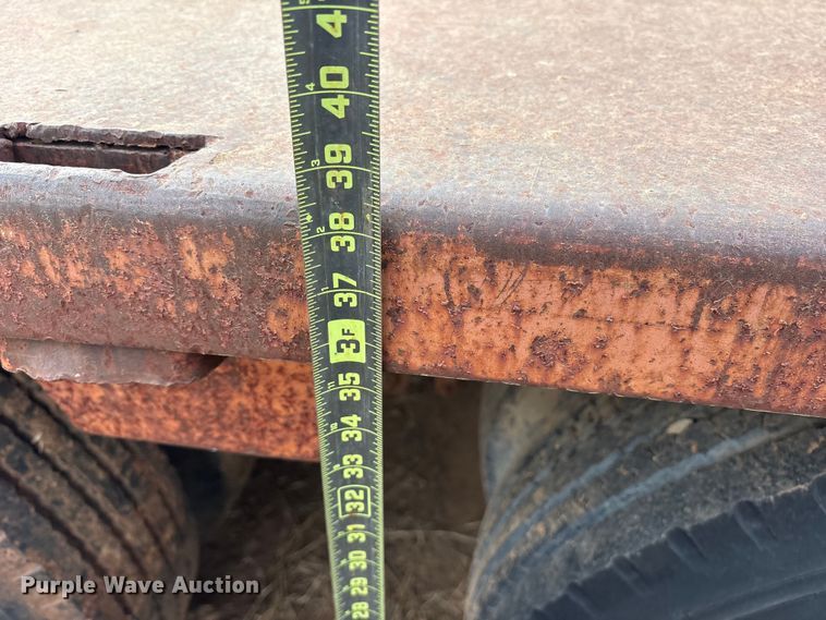 image for item EE1432 1985 Aztec drop deck trailer