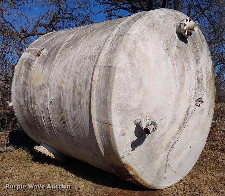 image for item EE1442 Tank