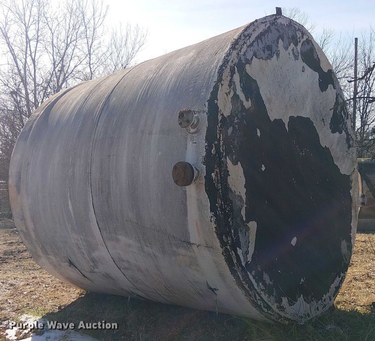 image for item EE1442 Tank