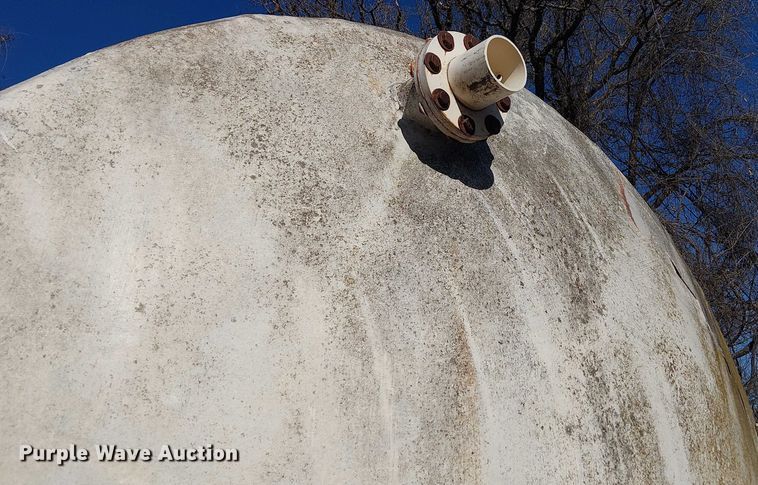 image for item EE1442 Tank