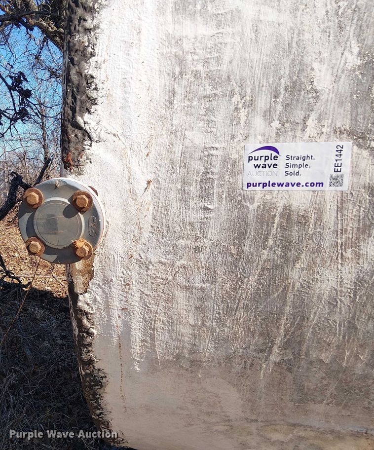 image for item EE1442 Tank