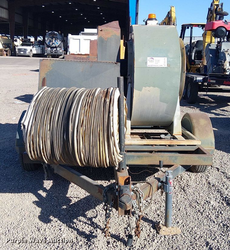 image for item EE5156 2001 Mitymite 24 portable fan