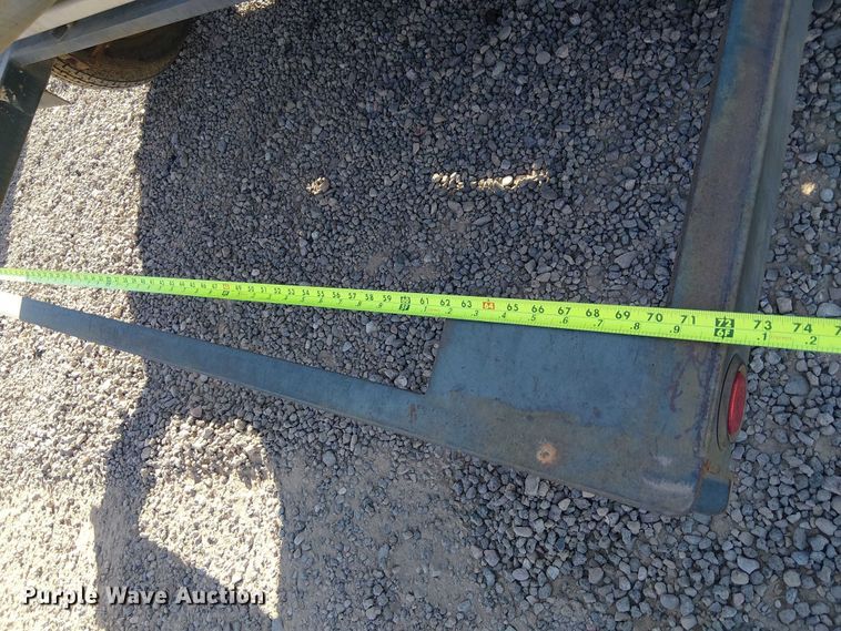 image for item EE5156 2001 Mitymite 24 portable fan