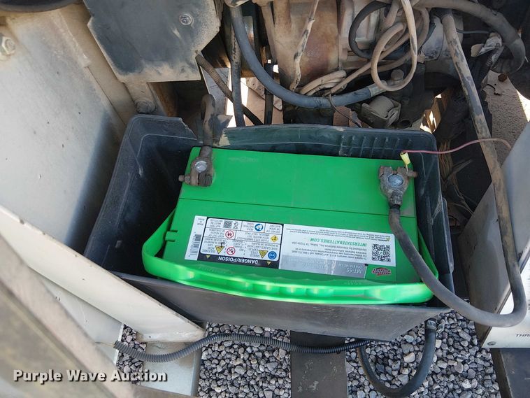 image for item EE5156 2001 Mitymite 24 portable fan