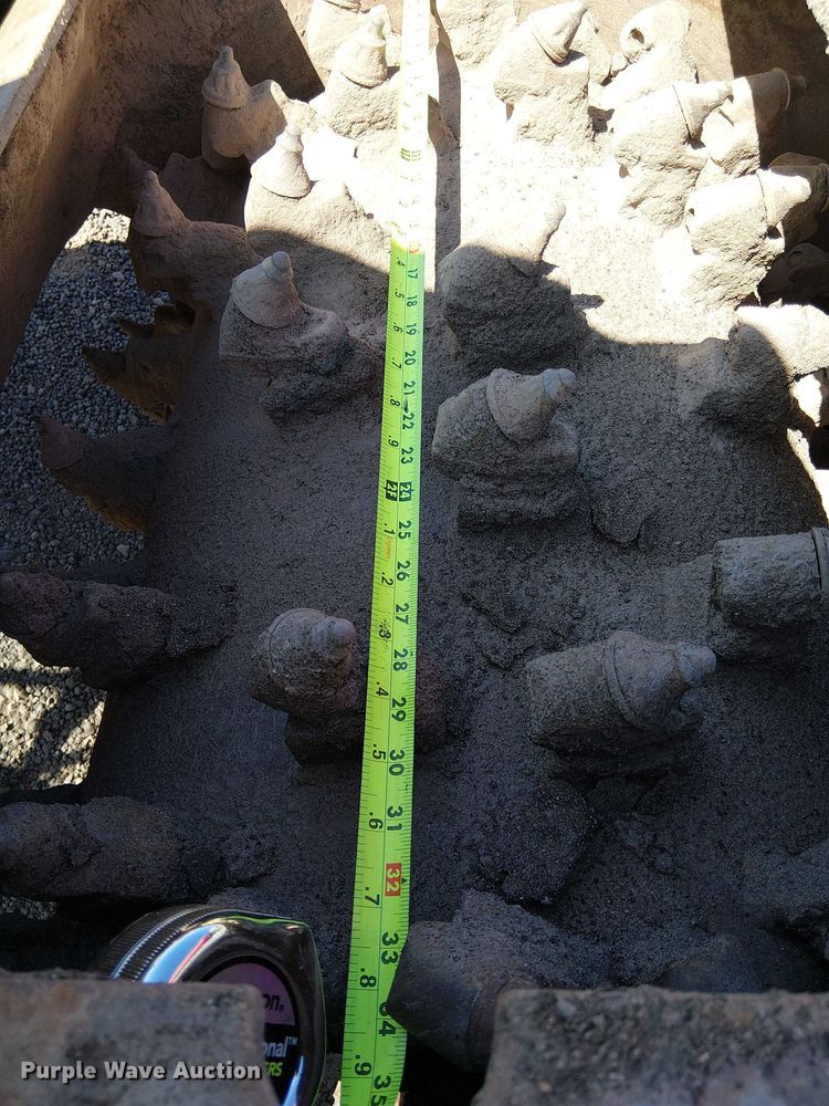 image for item EE5159 2012 Asphalt Zipper 360 cold planer