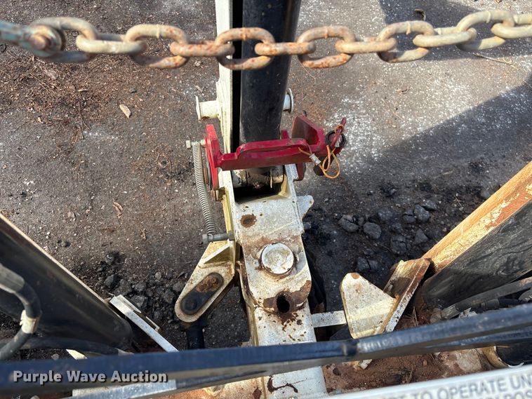 image for item EF0988 RH&M GF6LM towable backhoe