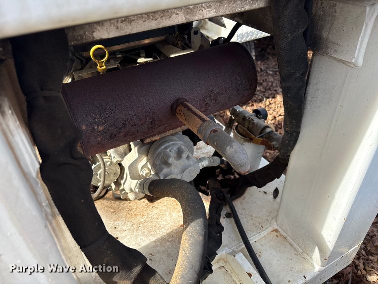 image for item EF0988 RH&M GF6LM towable backhoe