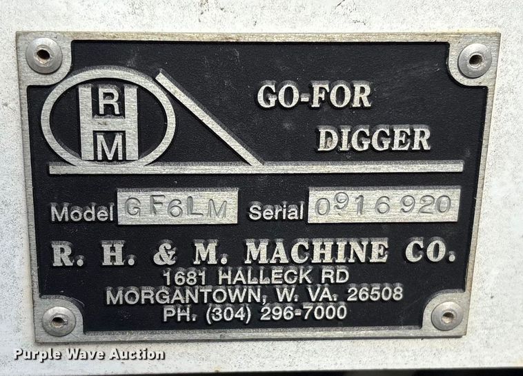 image for item EF0988 RH&M GF6LM towable backhoe