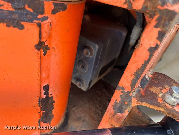 image for item EF0996 2007 JLG 600 boom lift