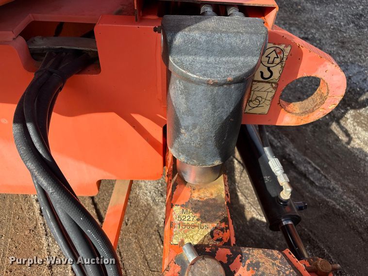 image for item EF0996 2007 JLG 600 boom lift